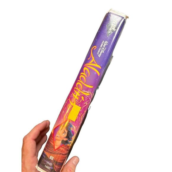 Walt Disney Classic Aladdin VHS 1993 Black Diamond Edition Vintage Collectible T - Picture 2 of 6